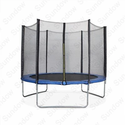 Trampoline med sikkerhetsnett